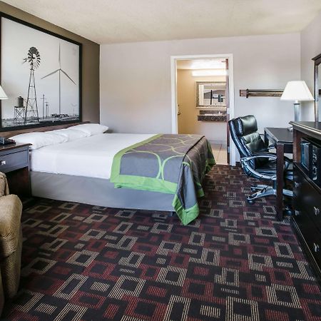 Motel Super 8 By Wyndham Oklahoma Airport Fairgrounds West Exterior foto