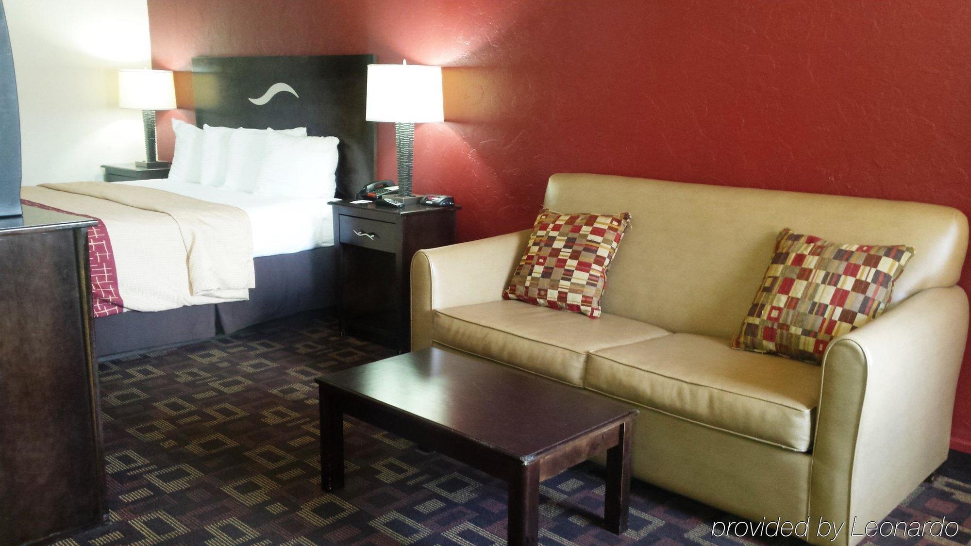 Motel Super 8 By Wyndham Oklahoma Airport Fairgrounds West Exterior foto